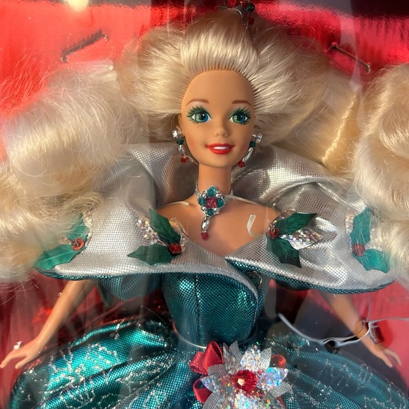 Barbie “ special holiday edition, 1995 just gorgeous new in box - Picture 4 of 5